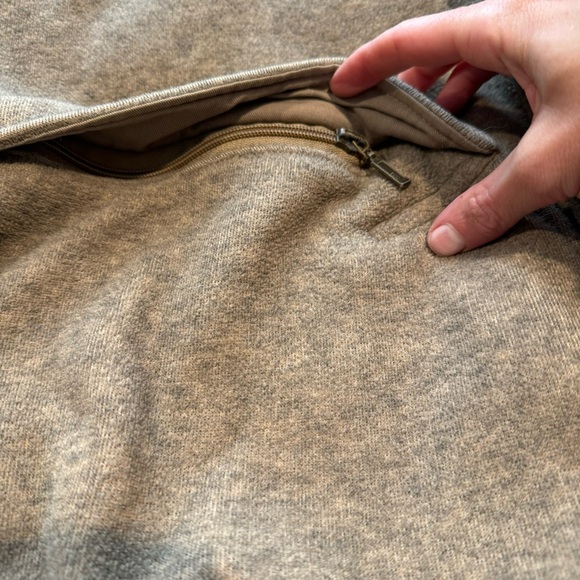 Pull over with kangaroo pouch - Picture 2 of 6